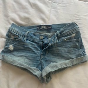 light wash hollister shorts